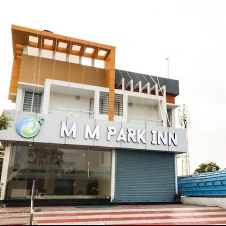 Mm Park Inn مهاباليبورام المظهر الخارجي الصورة
